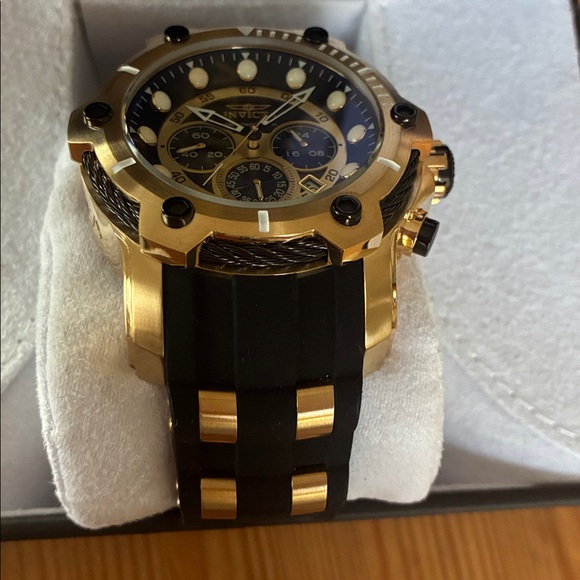 Invicta Collection Quartz Watch - Picture 13 of 15